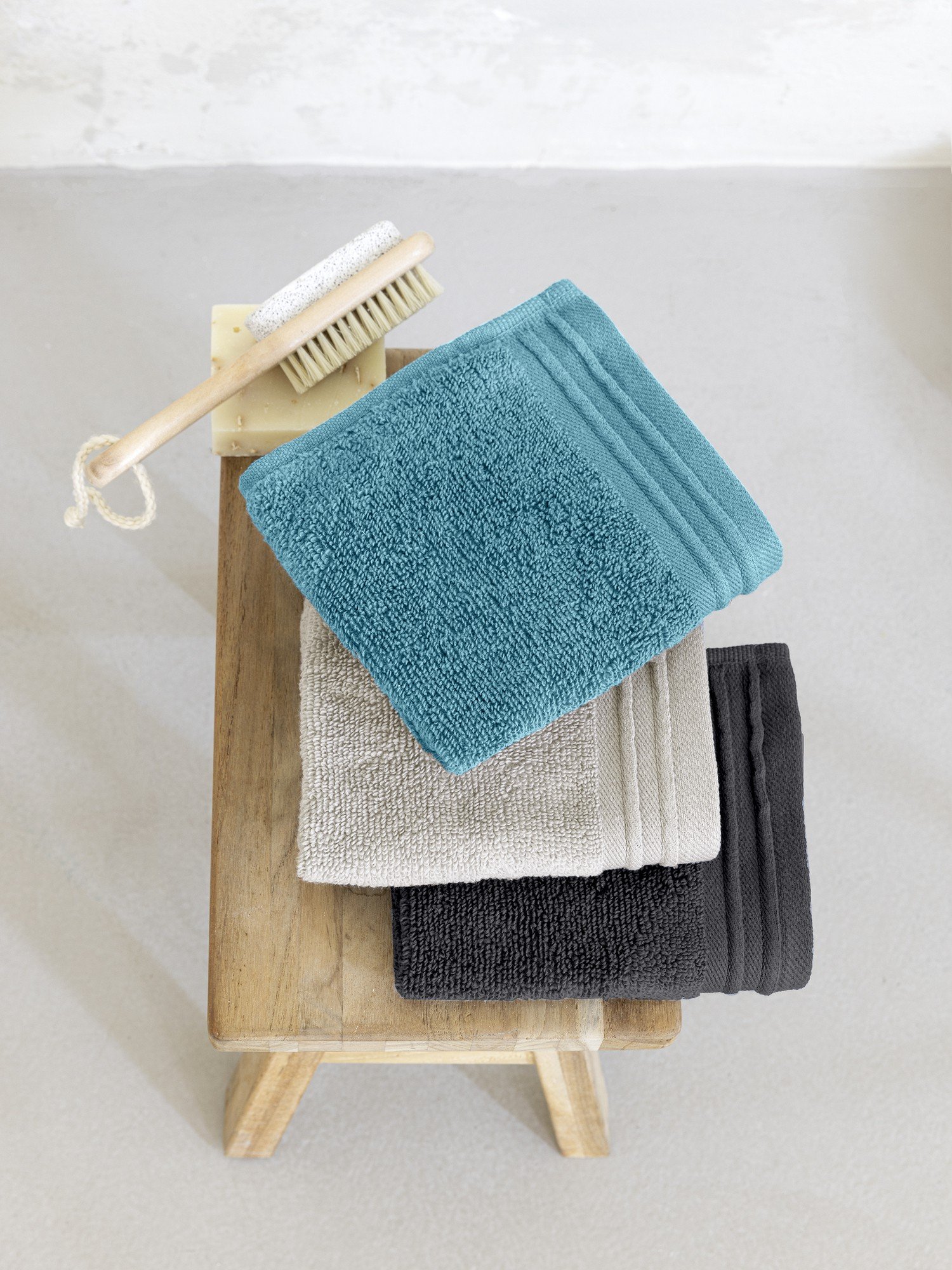 s3.gy.digital nimahome uploads asset data 37757 5206482110540