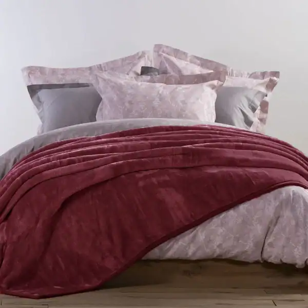 κουβέρτα βελουτέ υπέρδιπλη nef nef loft 22 bordo 1142