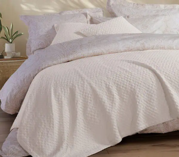 κουβέρτα πικέ υπέρδιπλη 230x240 nef nef elmer off white (1)