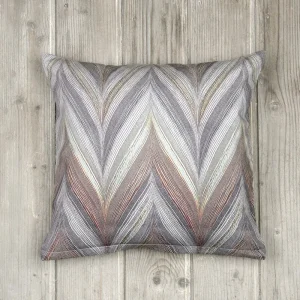 566360901 1 1758528707