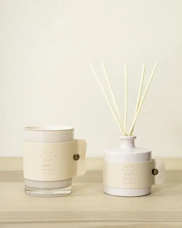 Nima Home Σετ Αρωματικό Χώρου με Στικ 100ml & Αρωματικό Κερί 130gr - Home, Always Cotton Nima Home Always Cotton - Αρωματικό Με Στικ 100Ml + Αρωματικό Κερί 130Gr