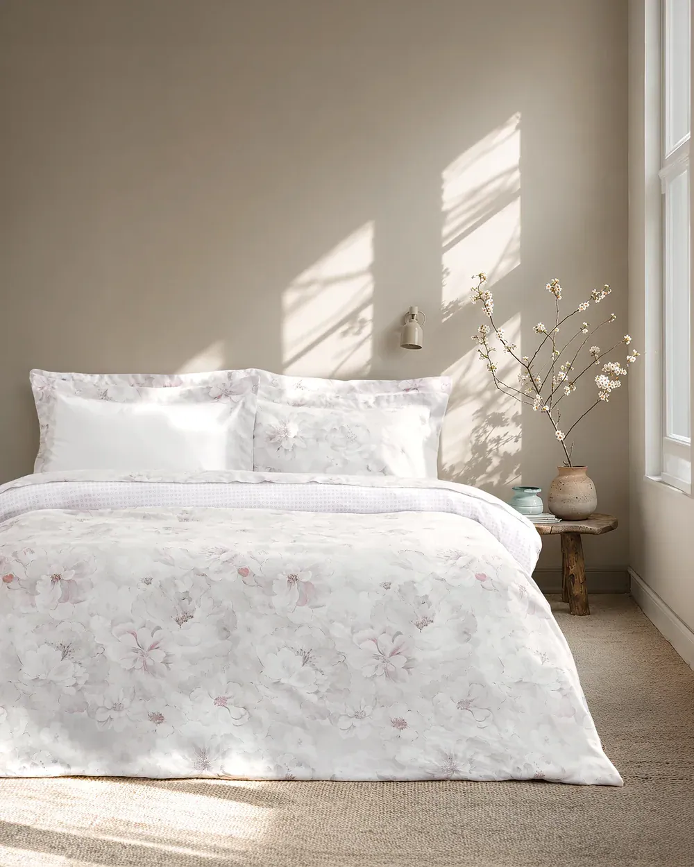 Nima Home Σετ Σεντόνια Γίγας - Only Love Nima Home Σετ Σεντόνια Γίγας - Only Love - Γίγας (2 X 270X280 + 2 Μαξιλαροθήκες Oxford 4 Πλευρών 52X72+5)